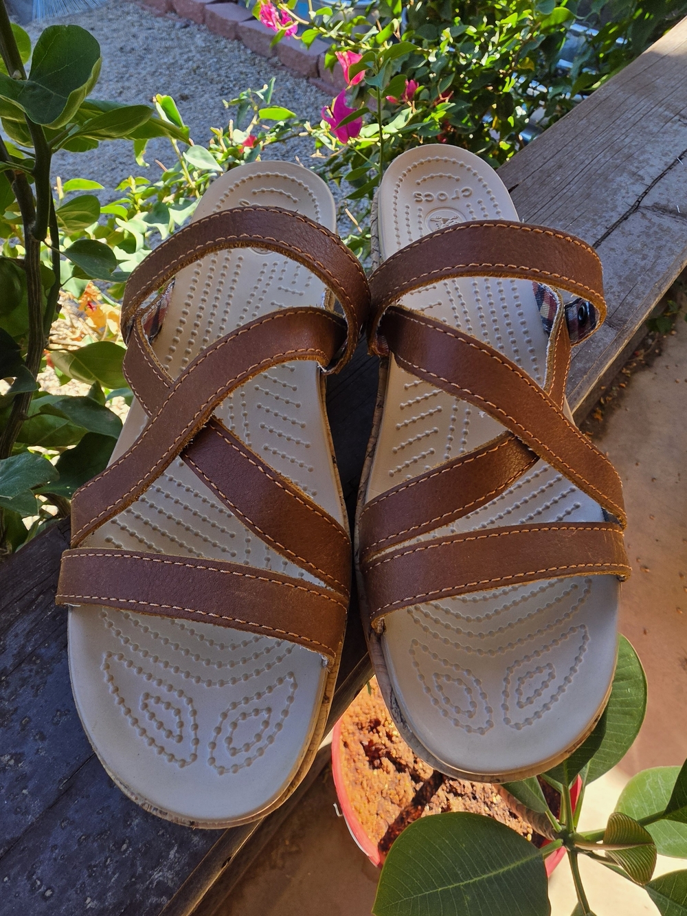 Crocs A-Leigh Brown Cork Wedge Comfort Sandals - Women's Size 8 - Picture 2 of 12